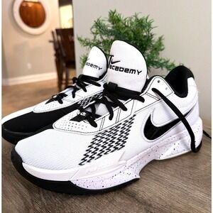 Nike Air Zoom GT‎ Cut Academy Basketball Shoes White Black Mens 7.5 Sneakers